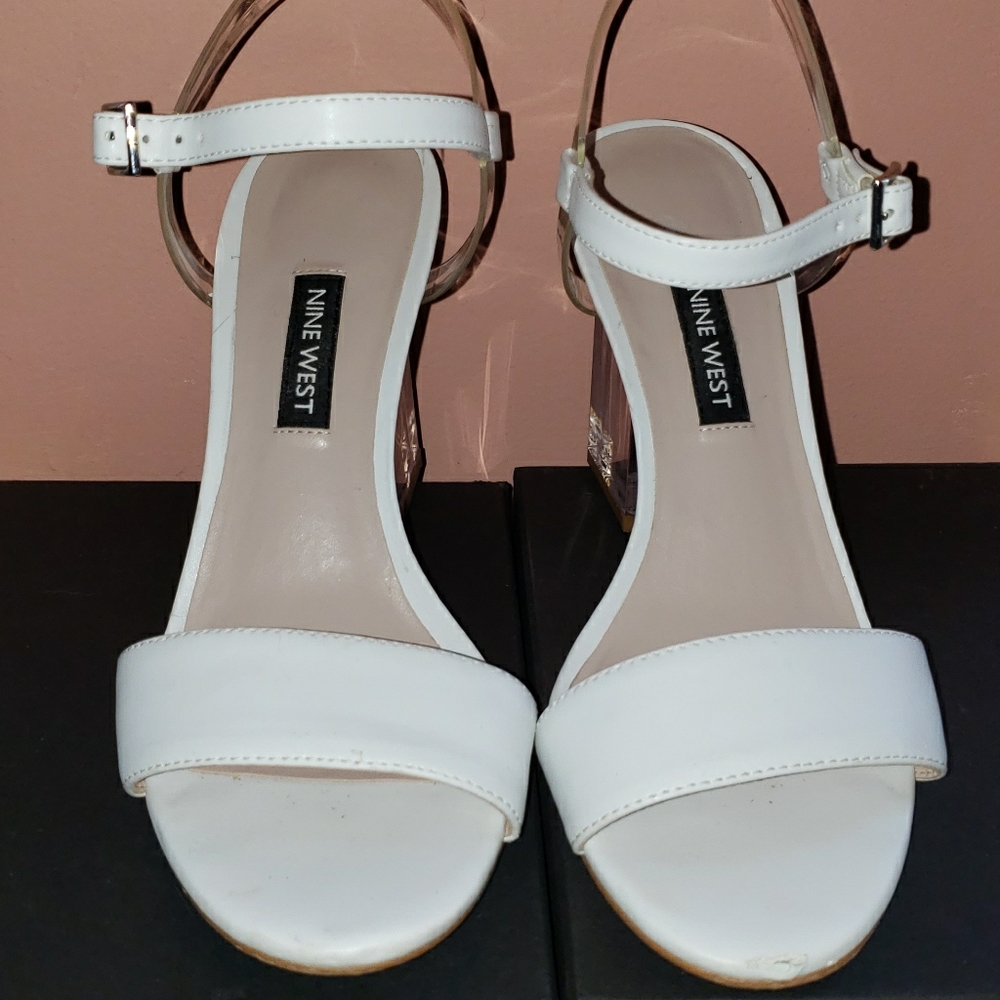 Nine West Feisty ankle strap sandal🌻